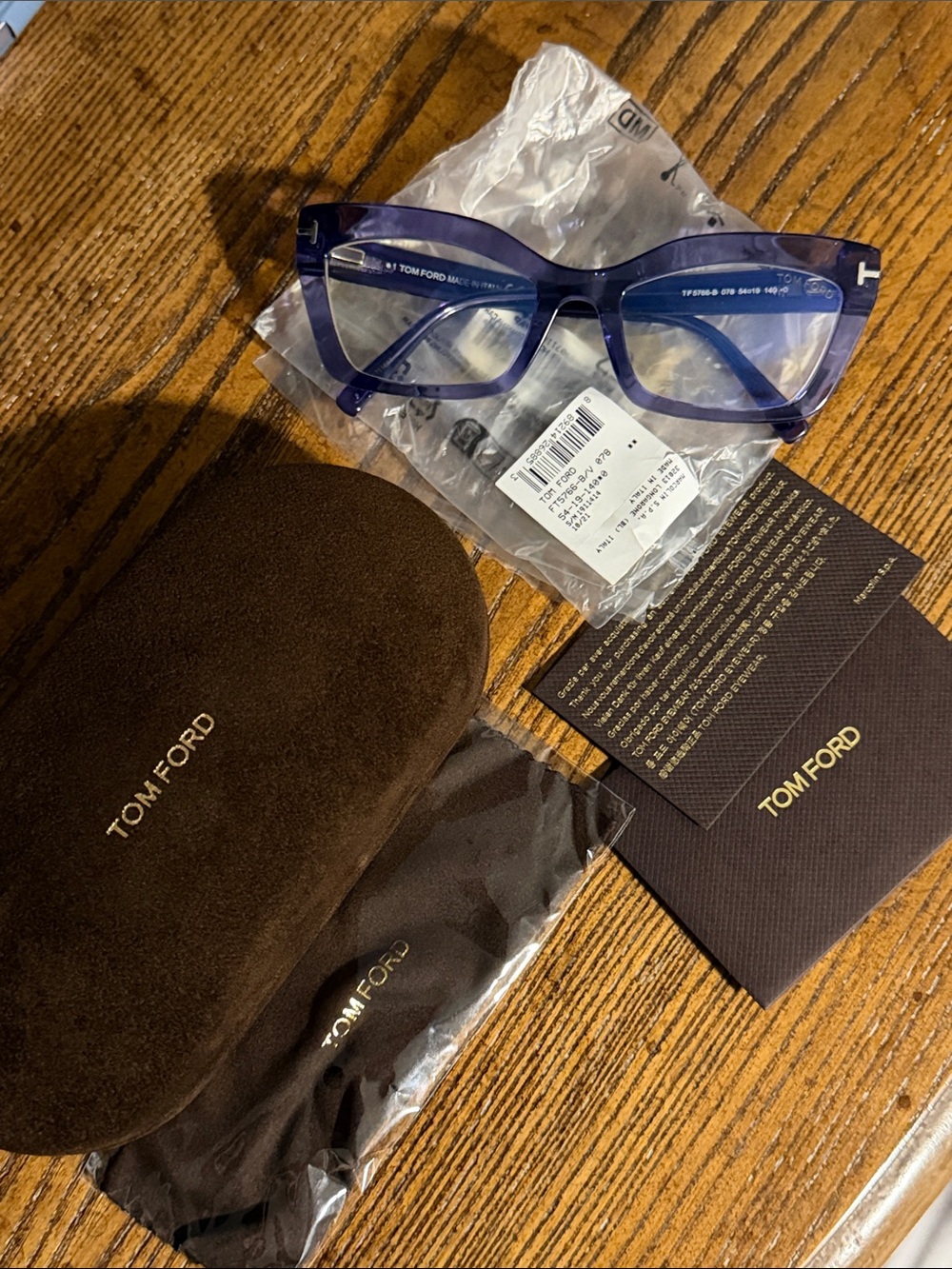 TOM FORD GLASSES - Picture 2 of 5